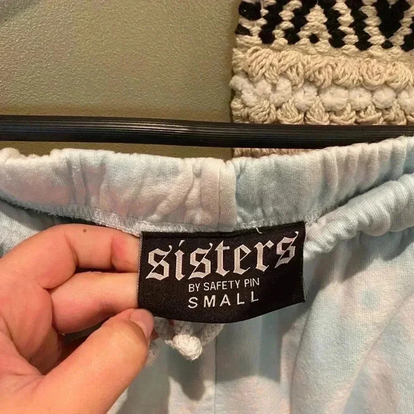 SISTERS BY SAFETY PIN BLUE TIE DYE BUTTERFLY SWEATPANTS JOGGERS SIZE SMALL - Picture 3 of 4